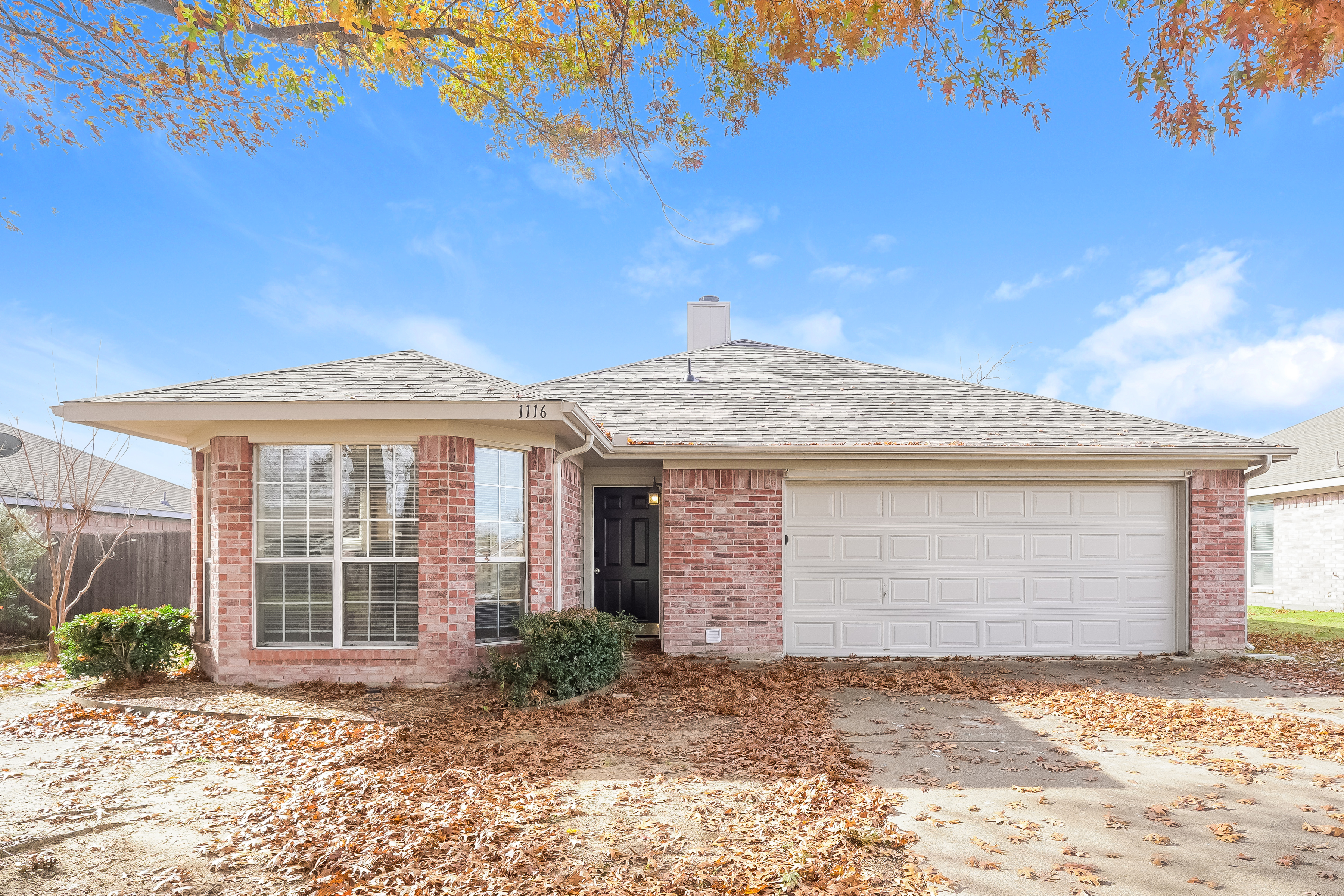 1116 Darren Dr Burleson, TX 76028